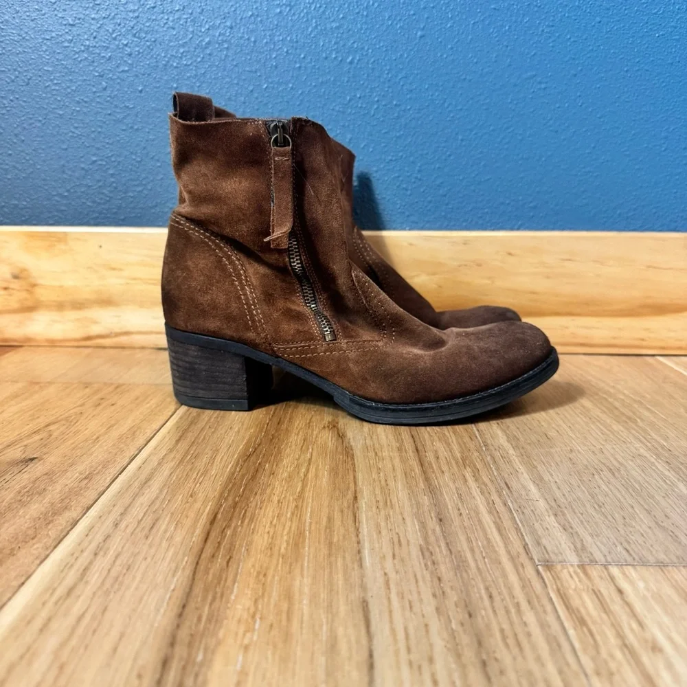 Maliparmi Italian made Brown Suede Ankle Boots Size 39